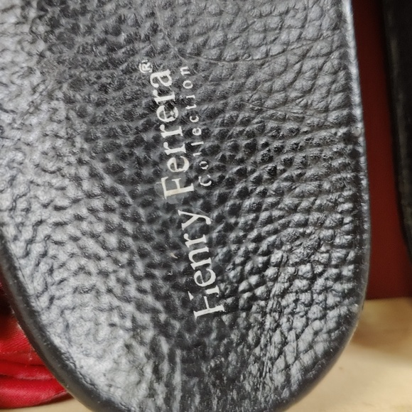 Henry Ferrera velvet slides - Picture 2 of 8